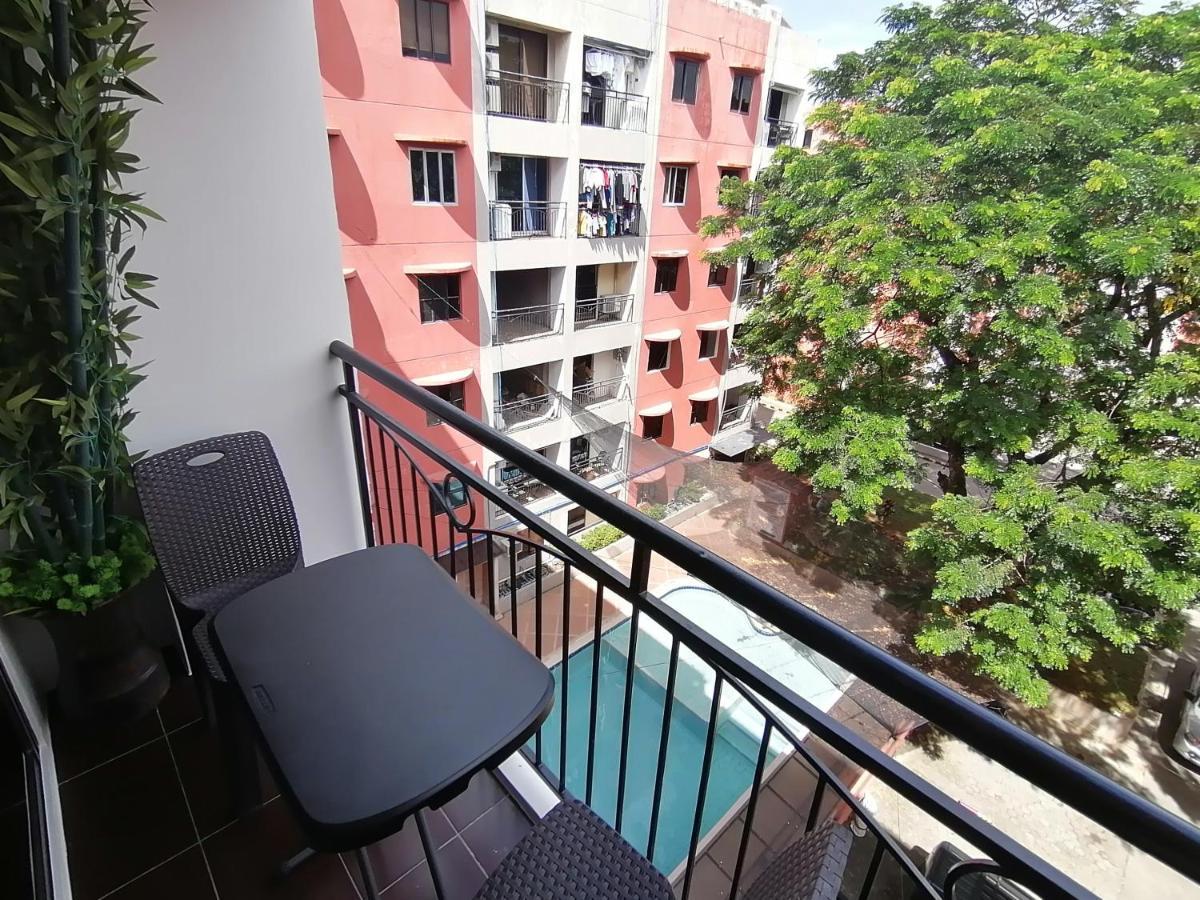 Condo Azur Suites E507 Near Airport, Netflix, Stylish, Cozy With Swimming Pool Мактан Екстер'єр фото